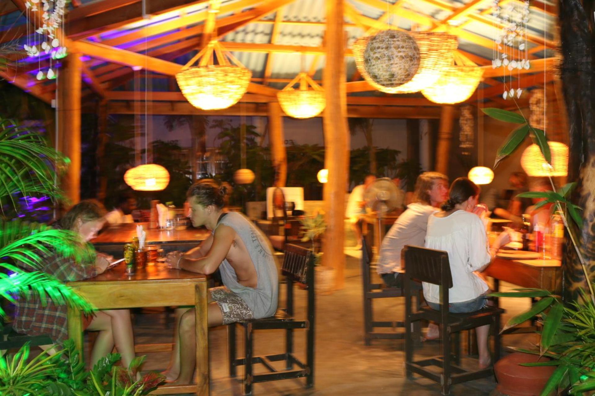 Cili Hotel آروغام المظهر الخارجي الصورة