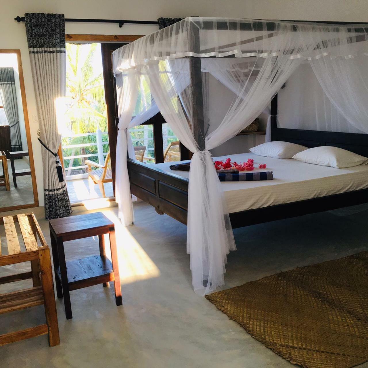 Cili Hotel آروغام المظهر الخارجي الصورة